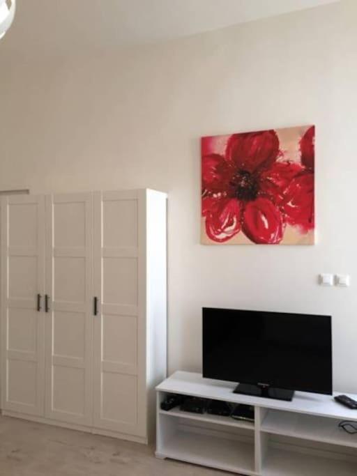 Trendy Home Near Basilica With Ac Budapeste Exterior foto